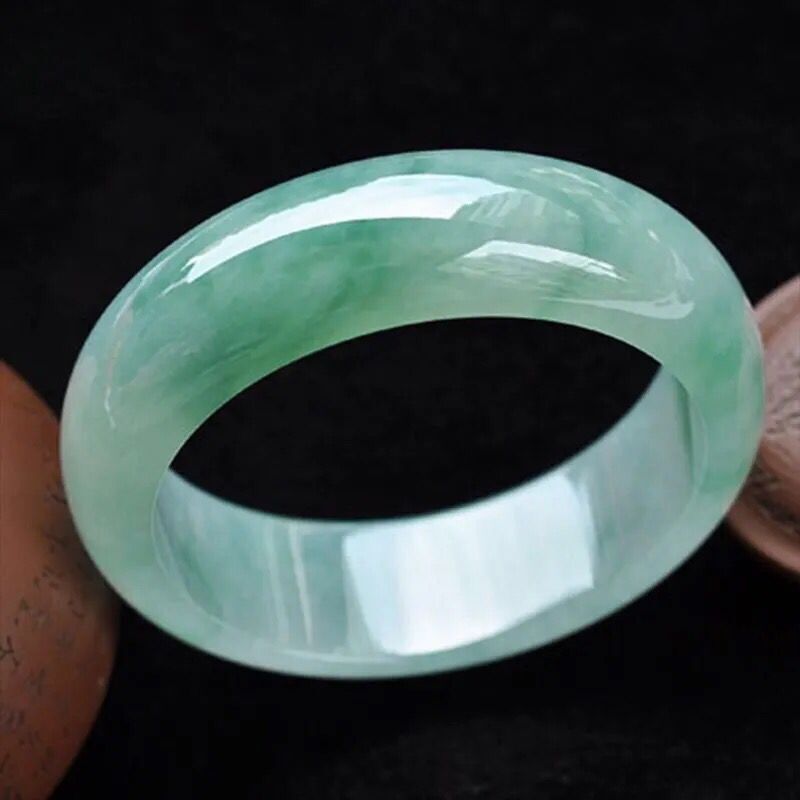 Myanmar natural jade bracelet, - огляд і ціна Bracelets