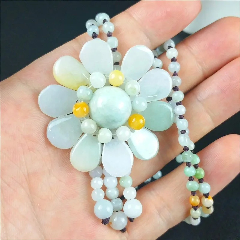 Certified Burmese Jade Sunflow - огляд і ціна Necklaces