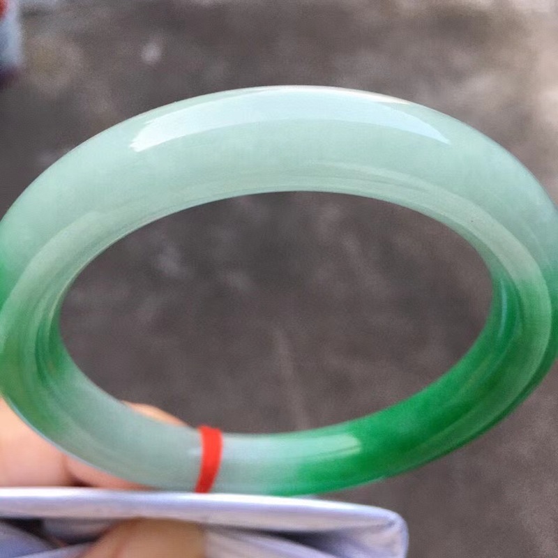 Natural Myanmar jade bracelet, - огляд і ціна Bracelets